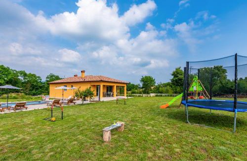Nedescina House | Villa Maria, a charming villa near Labin