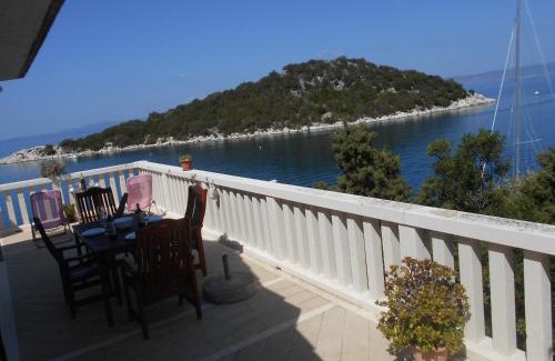 Zaklopatica Apartment | Villa Maria