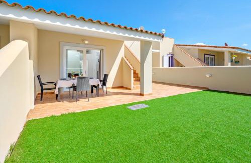 Valledoria Apartment | Villa Maria - nuovissima villa con giardino in Valledoria