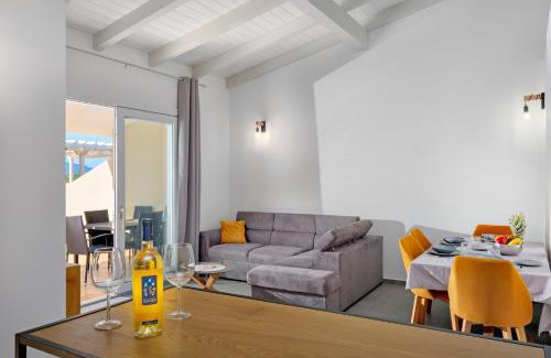 Valledoria Apartment | Villa Maria - nuovissima villa con giardino in Valledoria