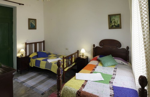 Los Gavilanes Cottage | Villa Maria, where peace and tranquility looms in every corner