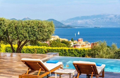 Spanokhorion Villa | Villa Melanthi - Three Bedroom Villa, Sleeps 6