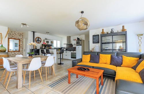 Messanges Villa | Villa Melchivany – Nature & Ocean, Terrace, Garden, Spa for 6 People in Messanges