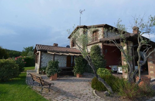 Melezzole Villa | Villa Melezzole by Varental