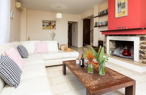 Pomos Villa | Villa Mermaid - Four Bedroom Villa, Sleeps 8