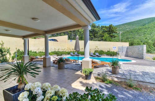 Sveti Juraj Apartment | Villa Mia - Two Bedroom Apartment with Pool (4 Persons) - Sveti Juraj #007