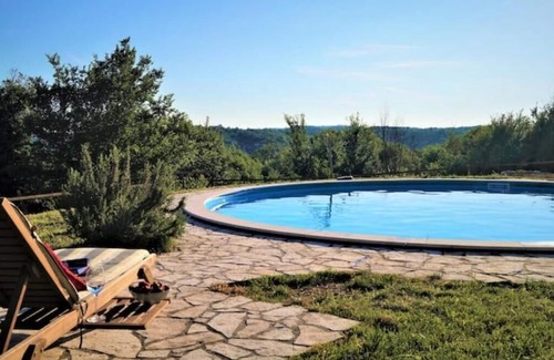 Lupoglav Villa | Villa Millefoglie, a nature park retreat