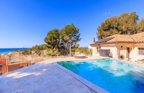 Tamarit Villa | Villa MORA Relax Only Families