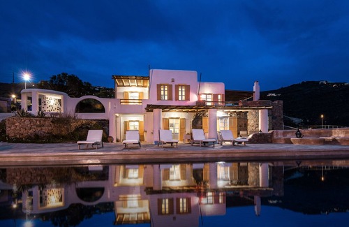 Houlakia House | Villa Mykonos - 4 Bedrooms, Private Pool and Sea View