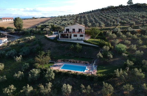 Atri Villa | Villa near Atri with Private Pool and Beautiful Views