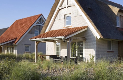 Nieuwvliet Villa | Villa near Nieuwvliet Beach with Sauna