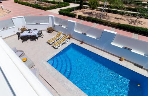 Pilar de la Horadada Villa | Villa near the sea