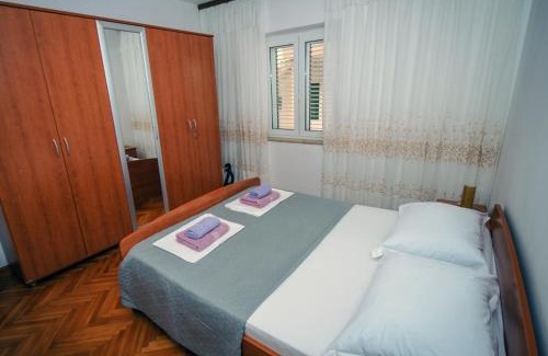 Baska Voda Apartment | Villa Nedo