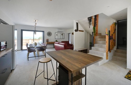 Calvisson House | Villa neuve proche Nîmes
