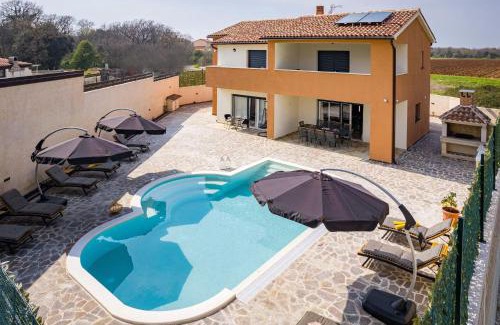 Pula Villa | Villa Nur Amela
