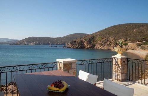 Kampos Villa | Villa on the beach - 4 bedrooms