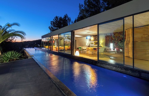 Bandol Villa | Villa On The Rocks Bandol/Rudy Ricciotti/