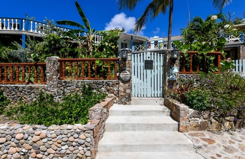 Falmouth Harbour Villa | Villa Ordnance - Titi Vacation Homes