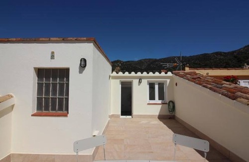 Palau-Saverdera House | Villa Palau-saverdera, 3 bedrooms, 6 persons