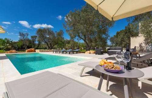 Francavilla Fontana Villa | Villa Palmarino Exclusive Pool & Relax by Perle di Puglia