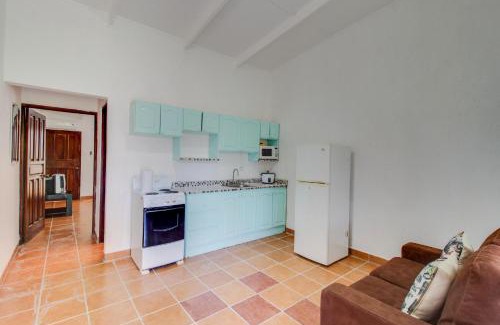 Jaco Apartment | Villa Paraíso P-04