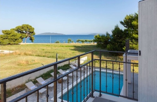 Kastel Stafilic Villa | Villa Pensa - First line to the sea, newly built luxury villa