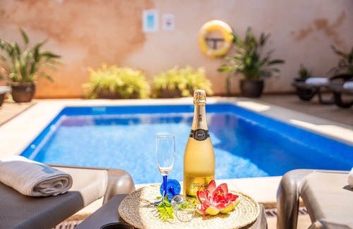 Sa Pobla Ski Chalet | Villa Placeta in Mallorca with swimming pool and barbecue