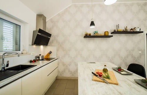 Sumartin Villa | Villa Podelina - Four Bedroom Villa, Sleeps 10
