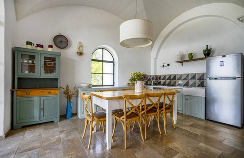 Ostuni Villa | Villa 'Pomes In Puglia' with Private Pool, Wi-Fi and Air Conditioning