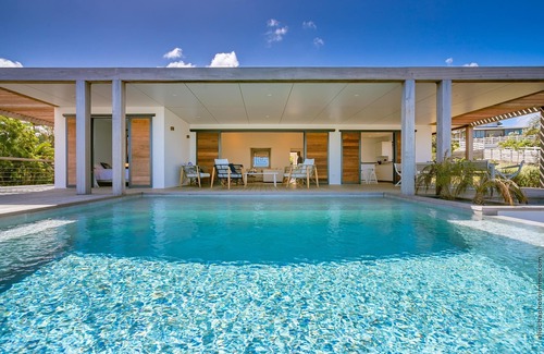 Le Vauclin Villa | Villa Raymaude, a charming waterfront villa