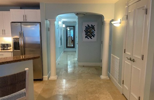 Grace Bay Condo | Villa Renaissance Villa 106: First Floor 2 Bed, Ocean Front, Sleeps 4-5