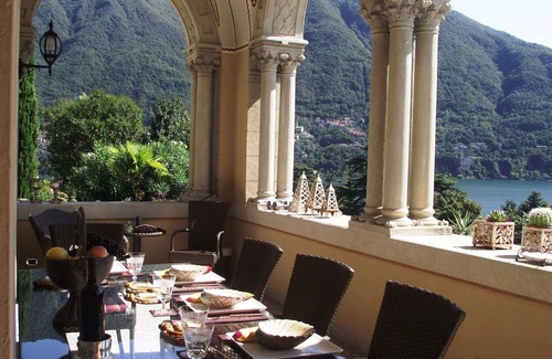 Cernobbio Villa | Villa rental on Lake Como, Holiday rental Lake Como, Italian lakes self catered rental, villa with view Lake Como