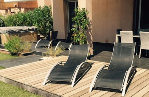 Tarcu House | Villa rental TIKI cove of Tarco sea view, has an outdoor Jacuzzi