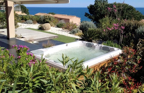 Tarcu House | Villa rental TIKI cove of Tarco sea view, has an outdoor Jacuzzi