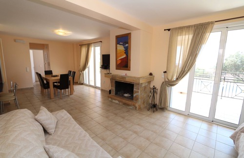 Paliki Villa | Villa Retreat 200m from the sea, panoramic views and sunset - Vatsa Villa 1