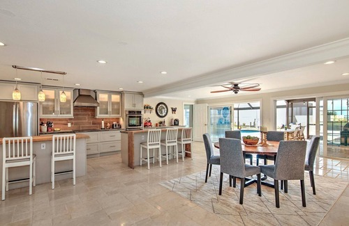Lochmoor Waterway Estates Villa | Villa River Dream - 4 bed/3bath right on the river in Cape Coral!