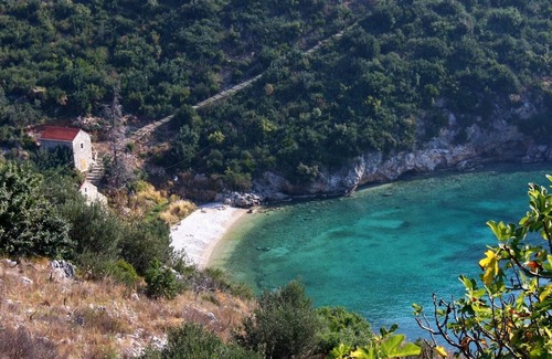 Brsecine Apartment | Villa Ro - Ela - Comfort Studio Apartment with Terrace and Sea View - A5