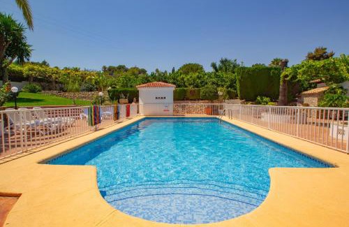 Paratella Villa | Villa Rocky - Plusholidays