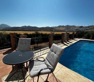 Ardales Villa | Villa Rosales