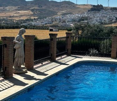 Ardales Villa | Villa Rosales