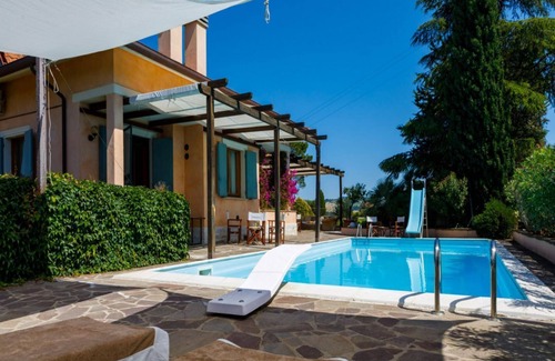 Vallefoglia Villa | Villa Rosaria by MMega
