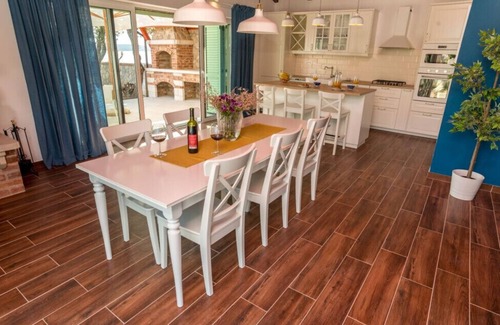 Nerezine Villa | Villa Rosellina by Villas Guide