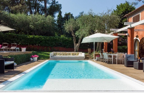 Misano Adriatico Villa | Villa Rossa 12, Emma Villas