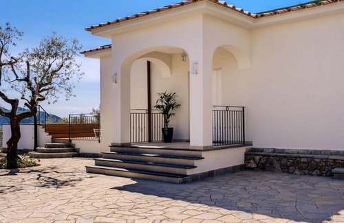 Massa Lubrense Villa | Villa Rusinella in Massa Lubrense
