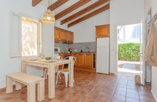 Son Xoriguer Villa | Villa 'S'Avarqueta' with Shared Pool, Wi-Fi and Air Conditioning