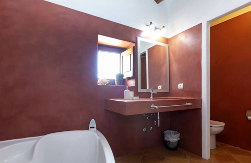 Sant Agusti des Vedra Villa | Villa 'Sa Vinya' with Mountain View, Wi-Fi and Air Conditioning