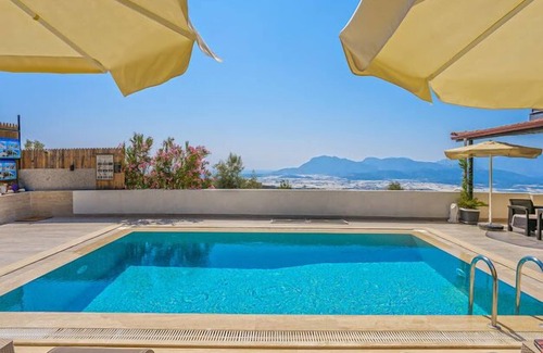 Uzumlu Villa | Villa sahin-1 Private villa-Surrounded by Nature, with a Large and Heated Pool