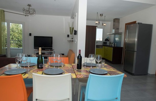 Sete Villa | Villa Saint Pierre' 200 m from the sea + 6 bikes + air conditioning + Jacuzzi !❤️