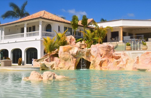 Plum Bay Villa | Villa Sandyline - Prestigious serviced villa with breathtaking ocean views