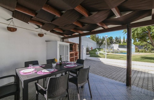 Vale de Carro Villa | Villa "Santo Estevão" with Private Pool, Terrace & Wi-Fi